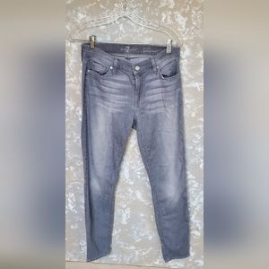 7 For All Mankind Jeans Ankle Genevieve Jeans gray Color Size 28. Preowned